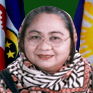 Dr. Norma Sharief (President at Philippine Muslim Teachers' College)