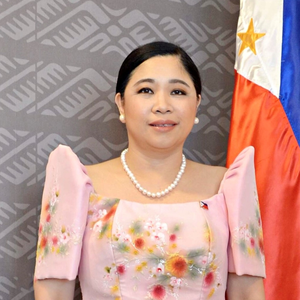 Theresa Dizon-De Vega (Ambassador at Philippine Embassy in Germany)